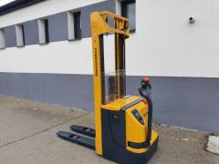 Vysokozdvižný vozík Jungheinrich 1,4t,triplex 5,4m