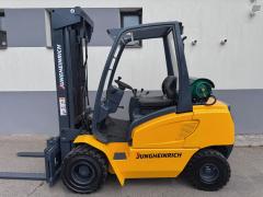 Vysokozdvižný vozík Vysokozdvižný vozík Jungheinrich 3t LPG triplex GO
