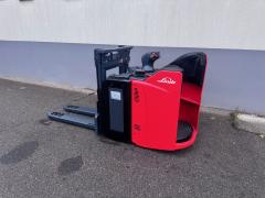 Vysokozdvižný vozík Vysokozdvižný vozík ruční Linde L12LHP 1,2t 1,8m